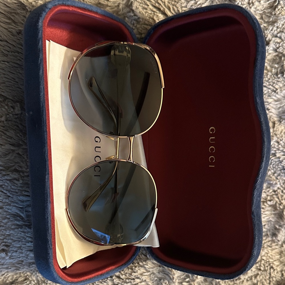 Gucci Gold Aviator Sunglasses with Black Lenses